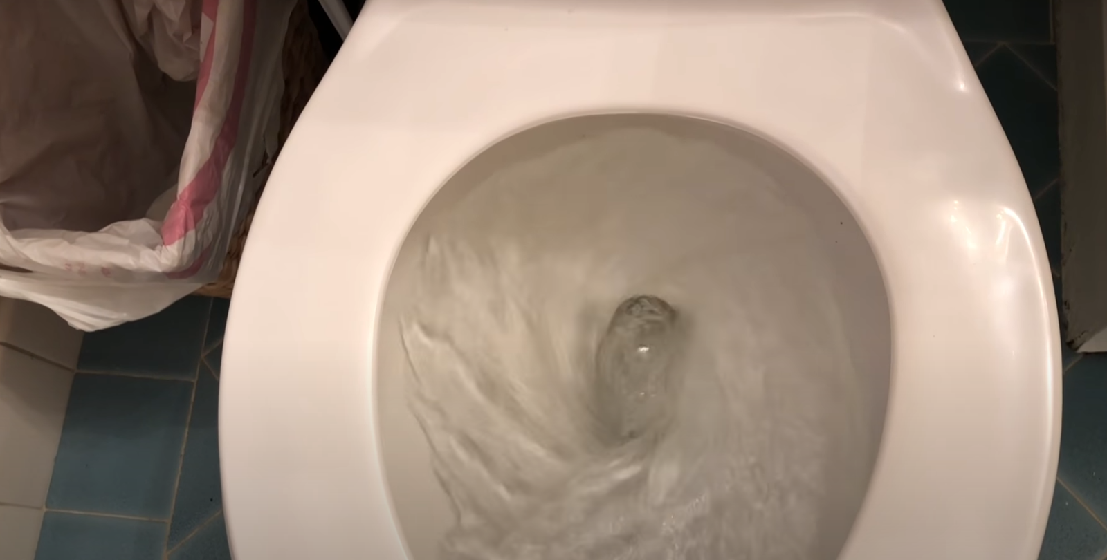 Can You Use Drano in a Toilet? HomeProfy