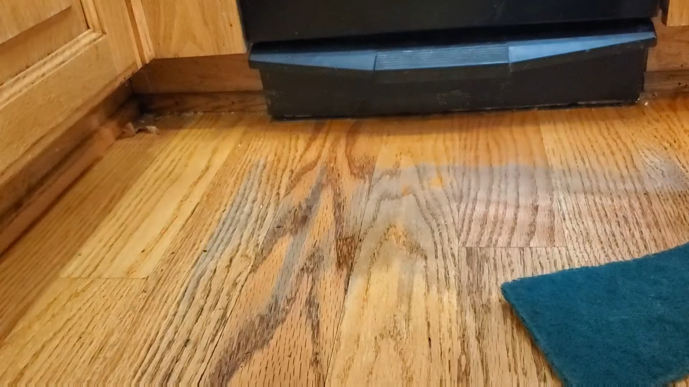 How to Remove Dark Stains From Hardwood Floors? - HomeProfy